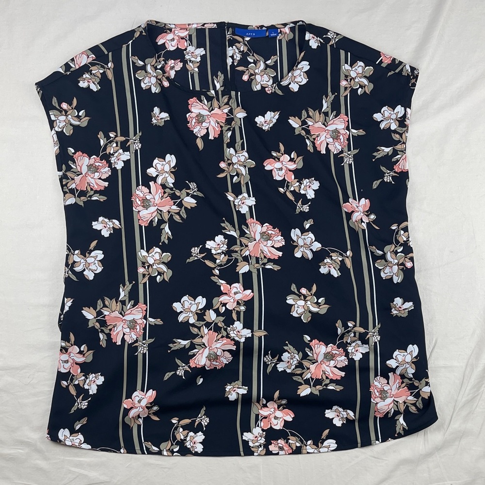 Apt. 9 Navy Floral Short-Sleeve Blouse with Pink and White Blooms